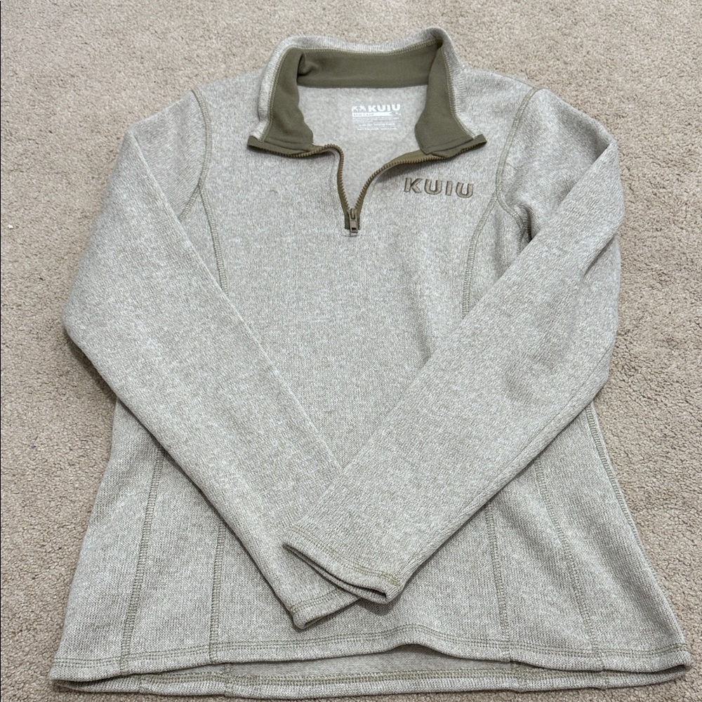 KUIU Light Gray and Olive Quarter-Zip Pullover